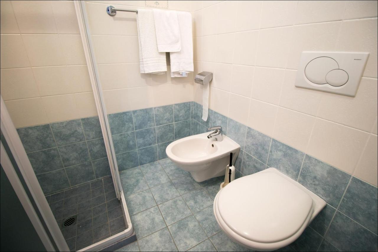Hotel Belfiore Misano Adriatico Eksteriør bilde